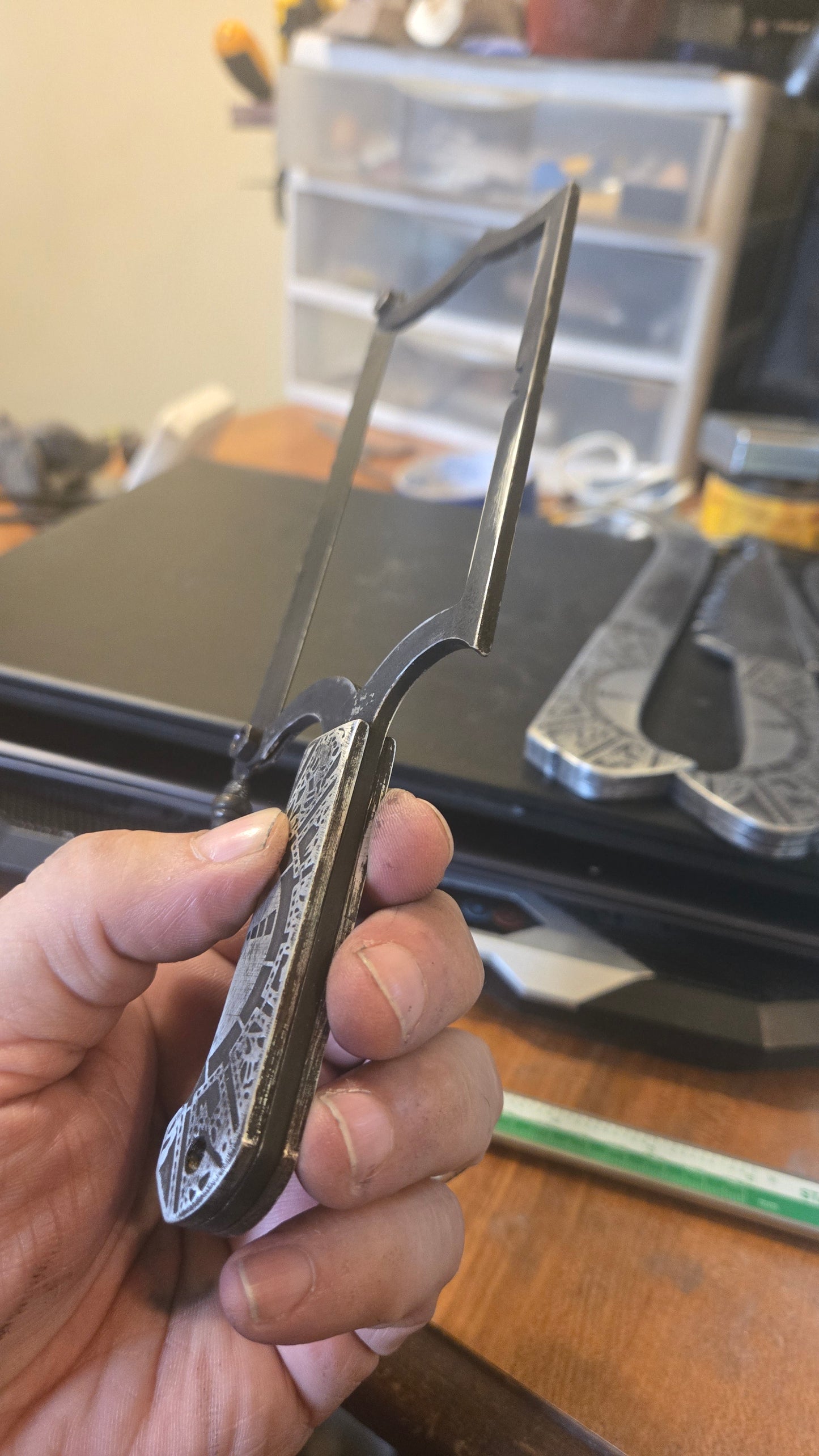 Pinhead Cenobite Victorian Bone Saw