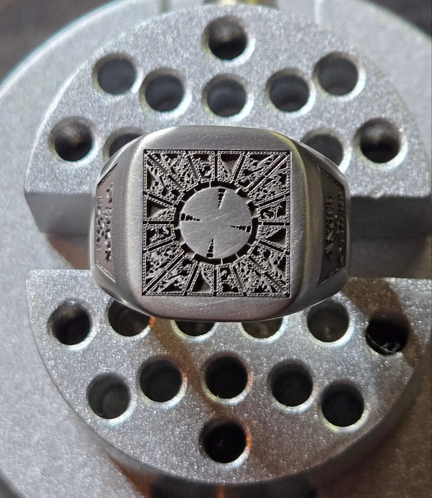 316L Surgical Steel Lament Configuration Signet Ring
