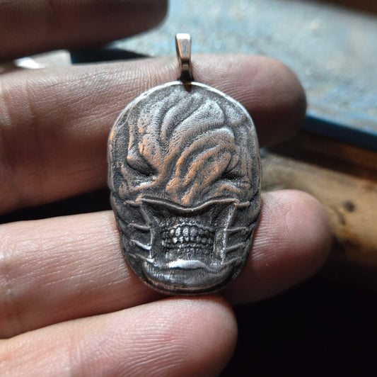 Custom Hellraiser-Themed Chatterer Pendant – Aged Finish