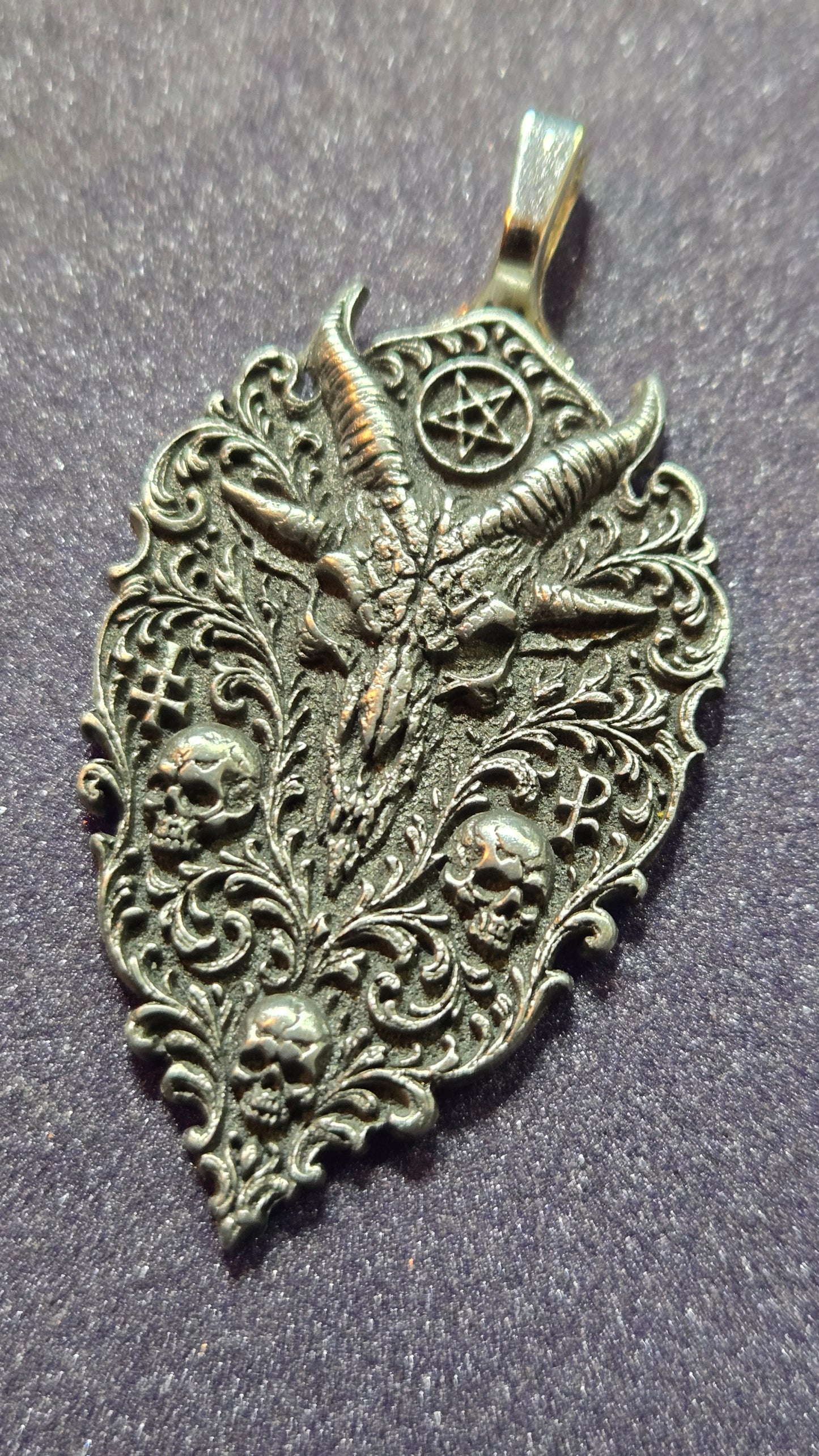 Gothic Satanic Pendant – Filigree & Darkness Forged Together