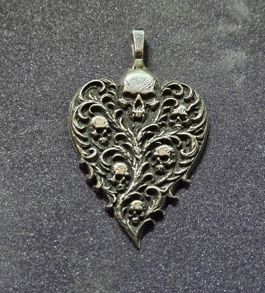 Custom Gothic Heart Pendant – Filigree & Skulls