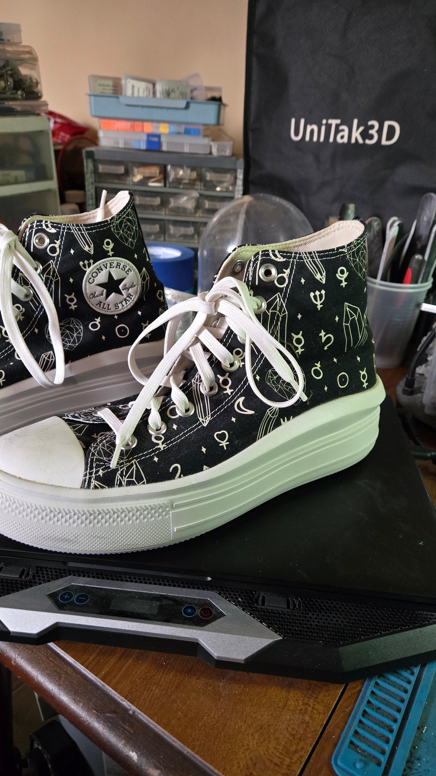 Converse Chuck Taylor All Star Platform High-Top – Crystal Energy Print – Women’s US 10.5