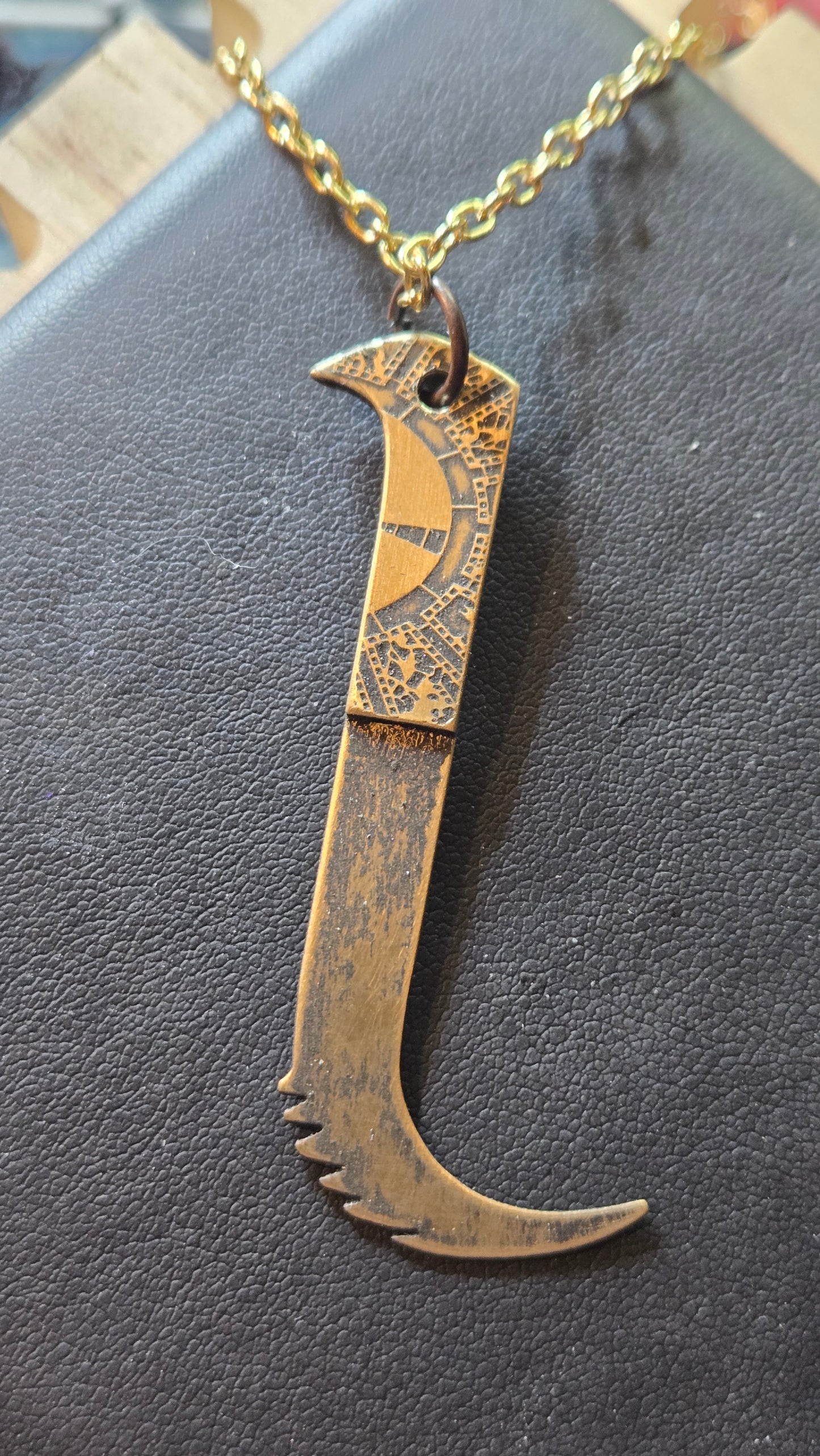 Aged Brass Pinhead Blade Pendant – Double-Sided