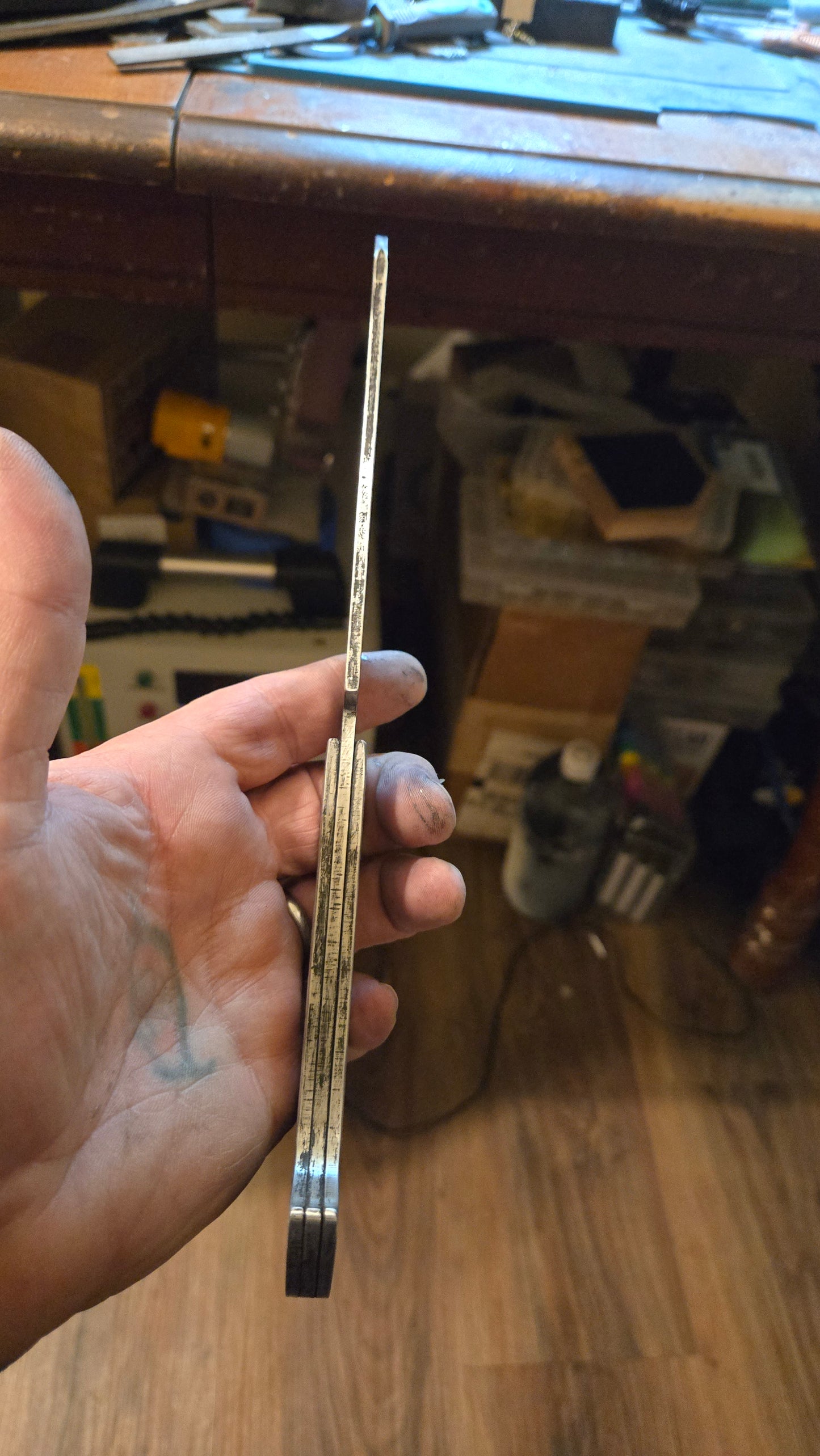 Female Cenobite Spiked Hooked Blade