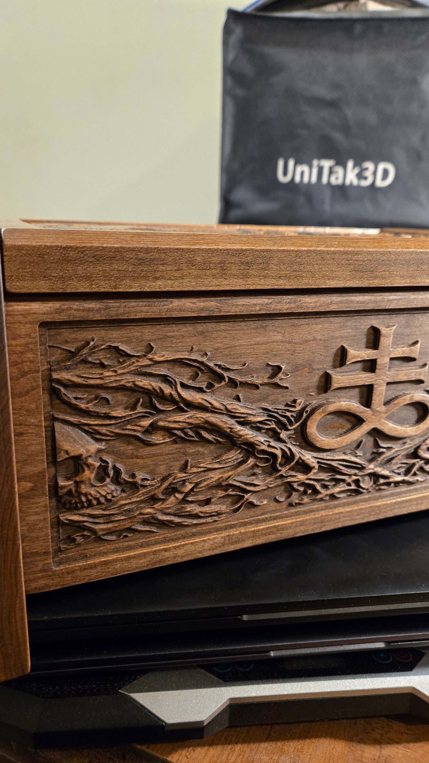 One of a Kind Haunted Relic Box – Carved Gothic Horror Artifact (Jewelry / Storage / Prop)