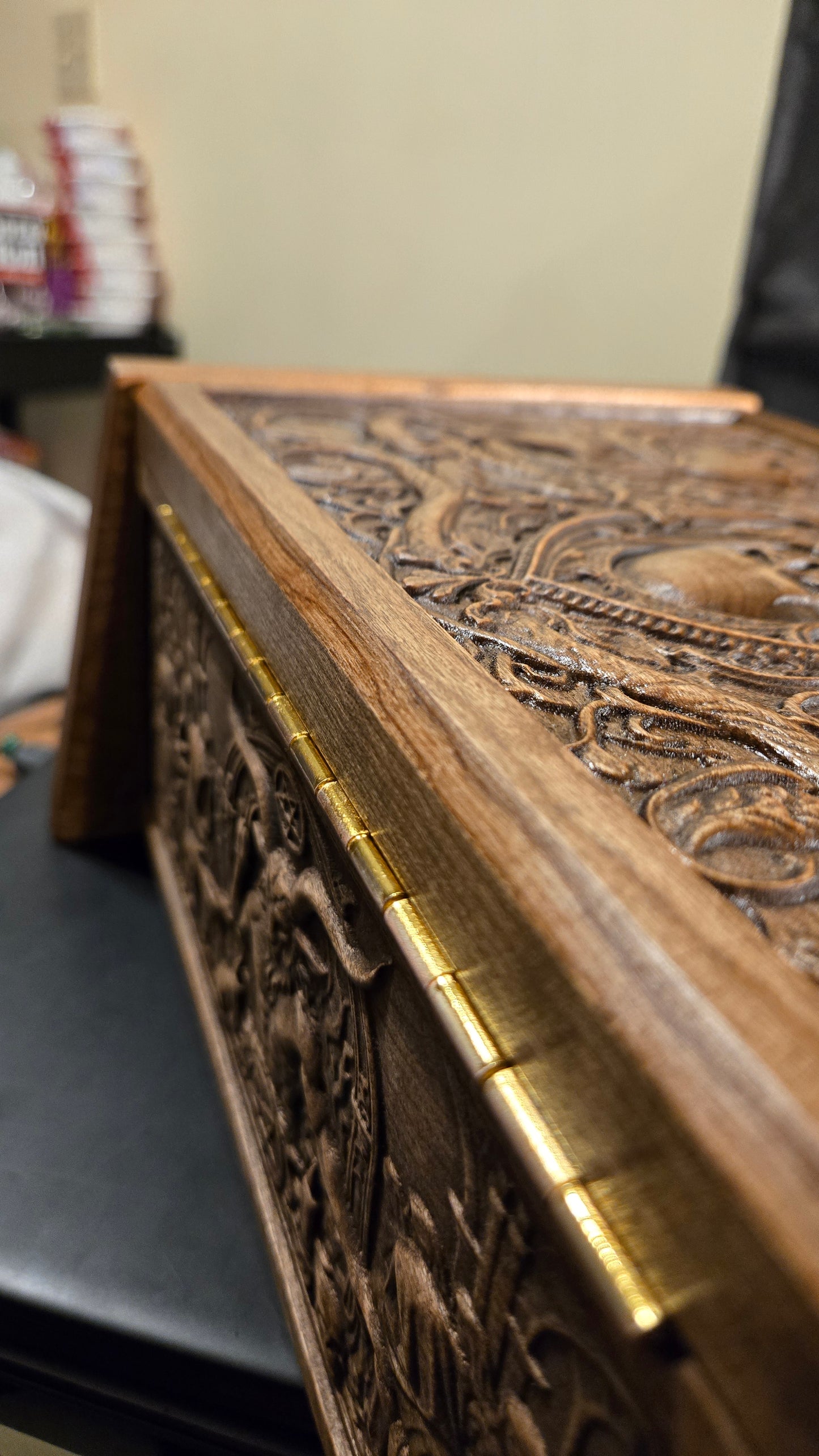 One of a Kind Haunted Relic Box – Carved Gothic Horror Artifact (Jewelry / Storage / Prop)