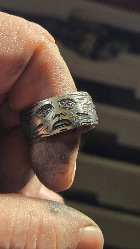 Hellraiser-Inspired Stretched Face Ring – 12mm Stainless Steel