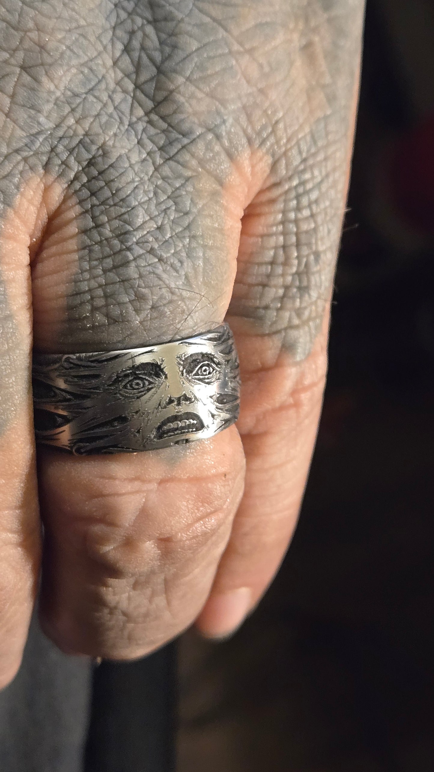 Hellraiser-Inspired Stretched Face Ring – 12mm Stainless Steel
