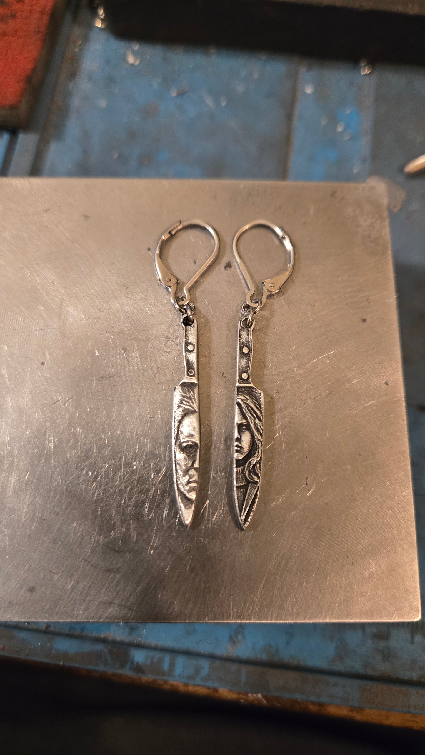 Michael Myers & Laurie Strode Butcher Knife Earrings –  Pre-Order for next weeks batch