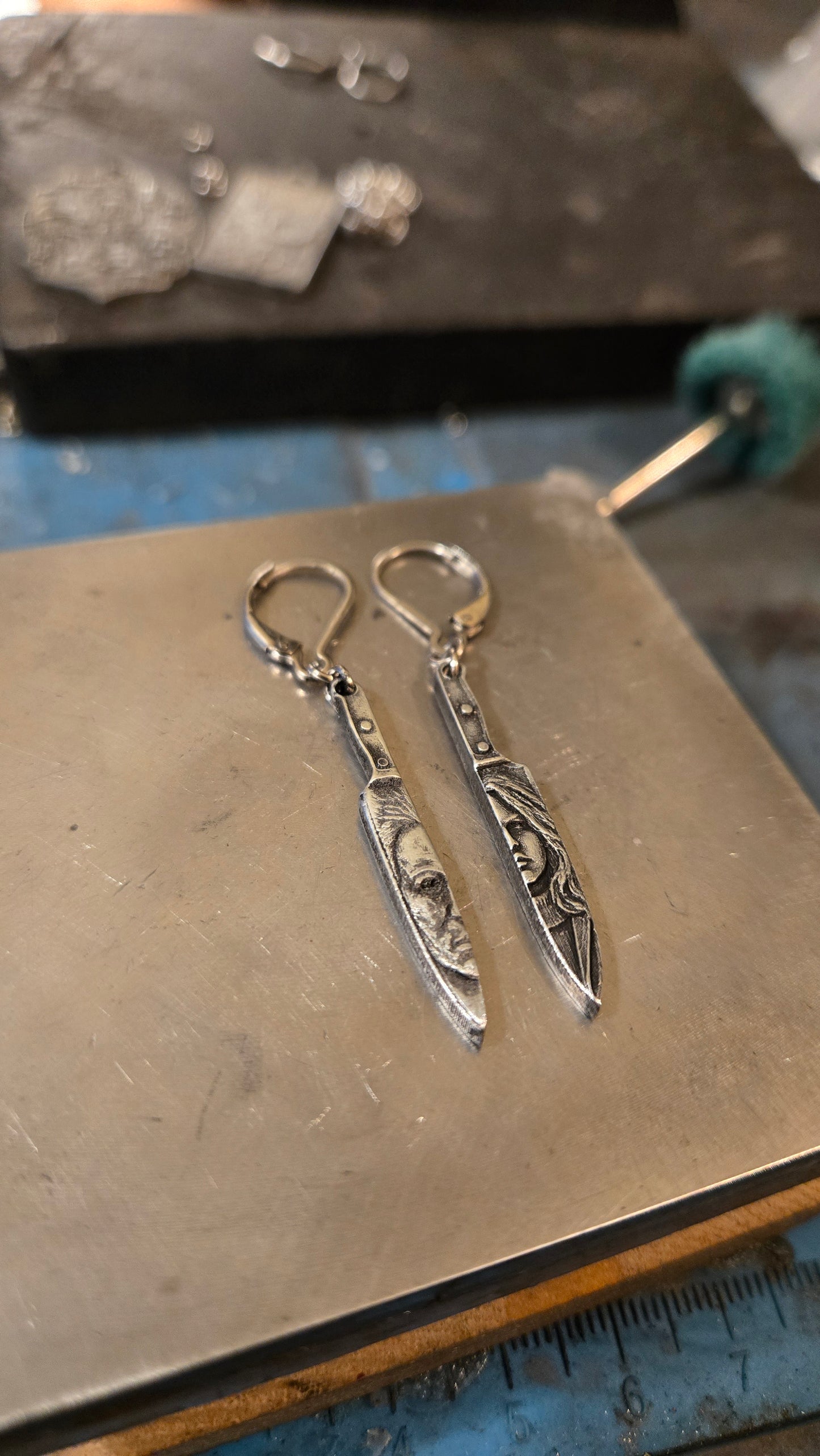 Michael Myers & Laurie Strode Butcher Knife Earrings –  Pre-Order for next weeks batch