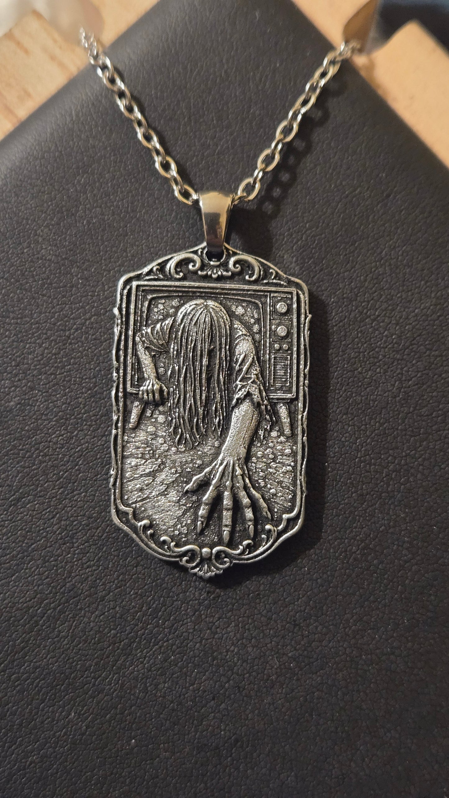The Ring Inspired Samara TV Pendant