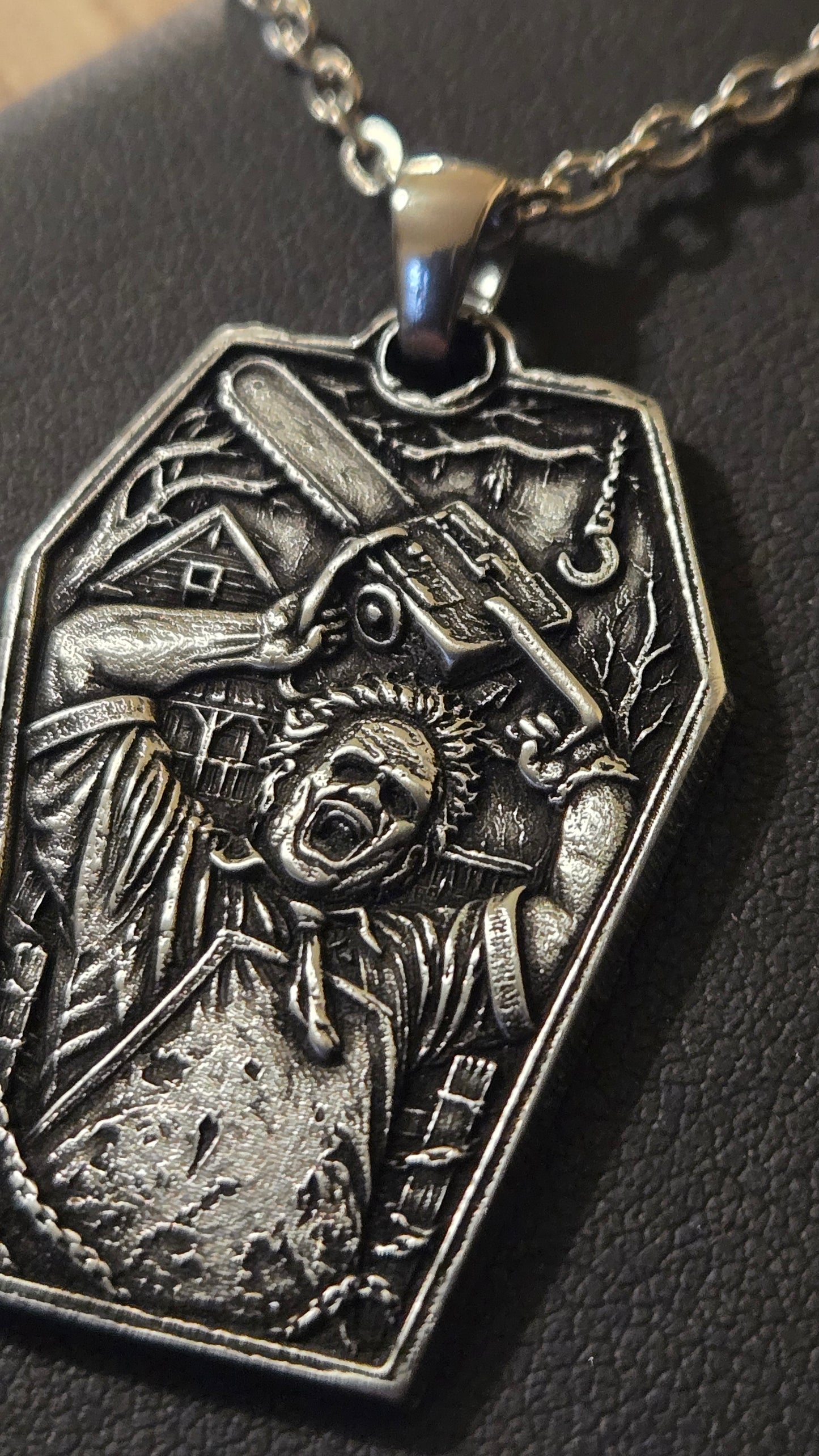 Texas Chainsaw Massacre themed – Leatherface Coffin Pendant