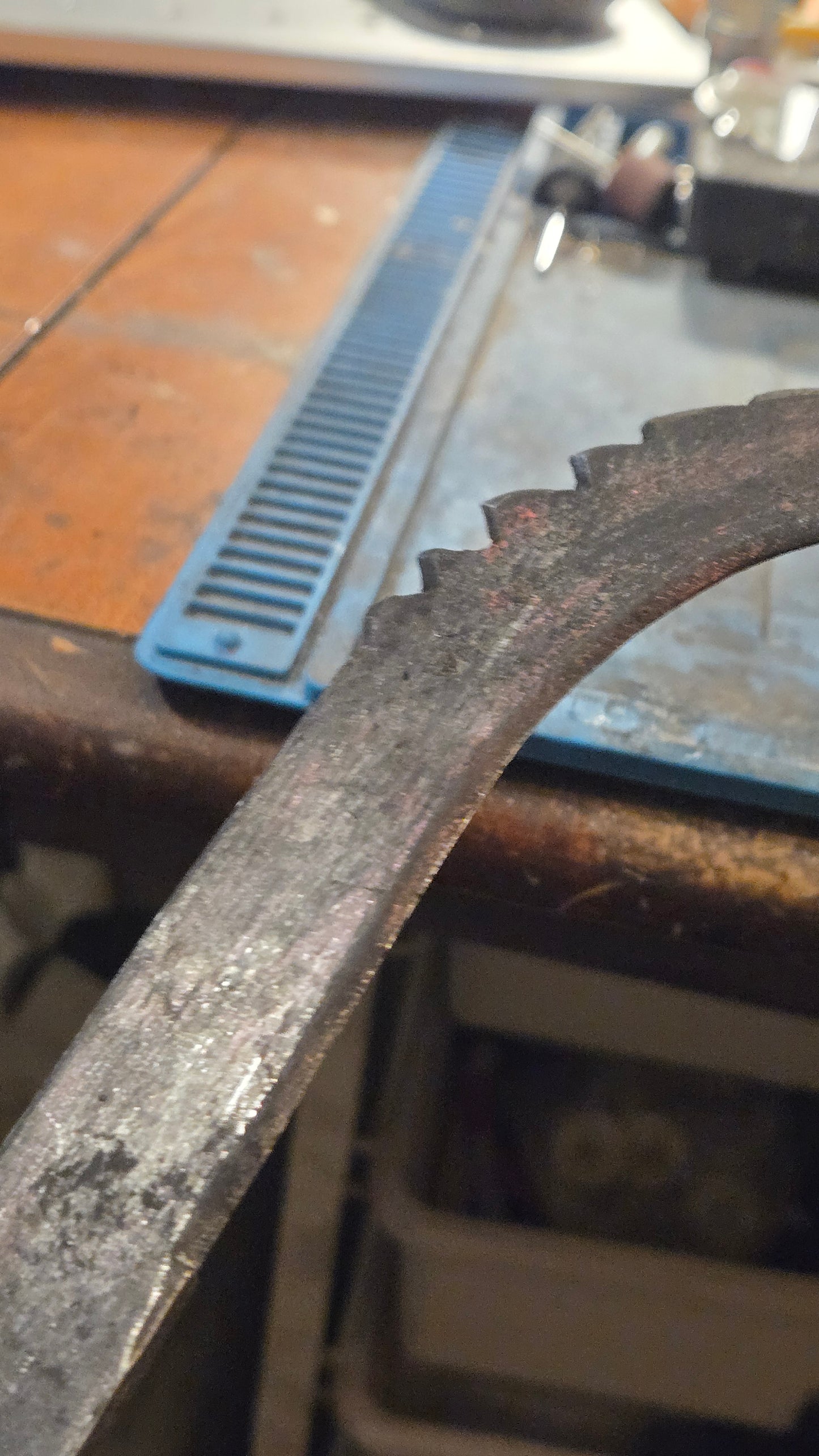 HELLRAISER INSPIRED PINHEAD HOOKED SAW BLADE – HANDMADE HORROR DISPLAY PIECE