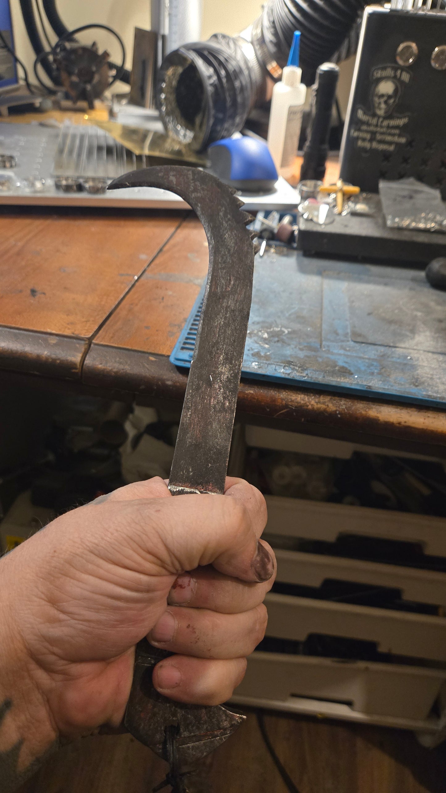 HELLRAISER INSPIRED PINHEAD HOOKED SAW BLADE – HANDMADE HORROR DISPLAY PIECE