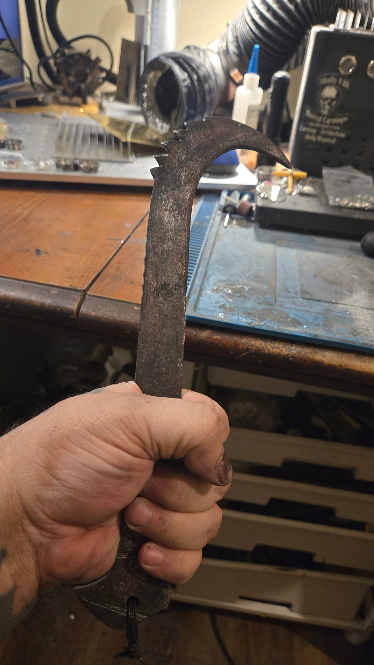 HELLRAISER INSPIRED PINHEAD HOOKED SAW BLADE – HANDMADE HORROR DISPLAY PIECE