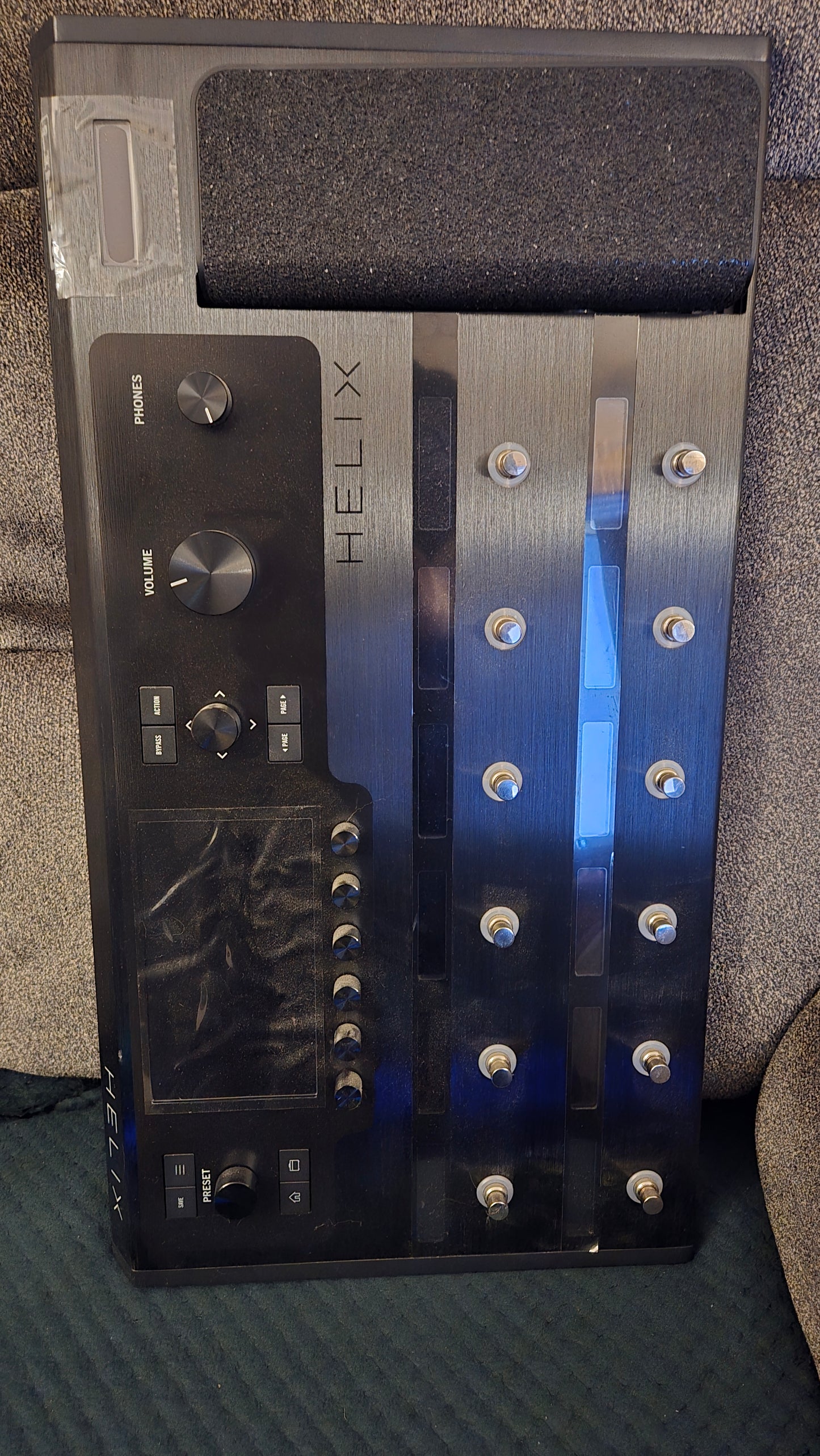 Line 6 Helix Floor – Like New / Barely Used – $800 OBO