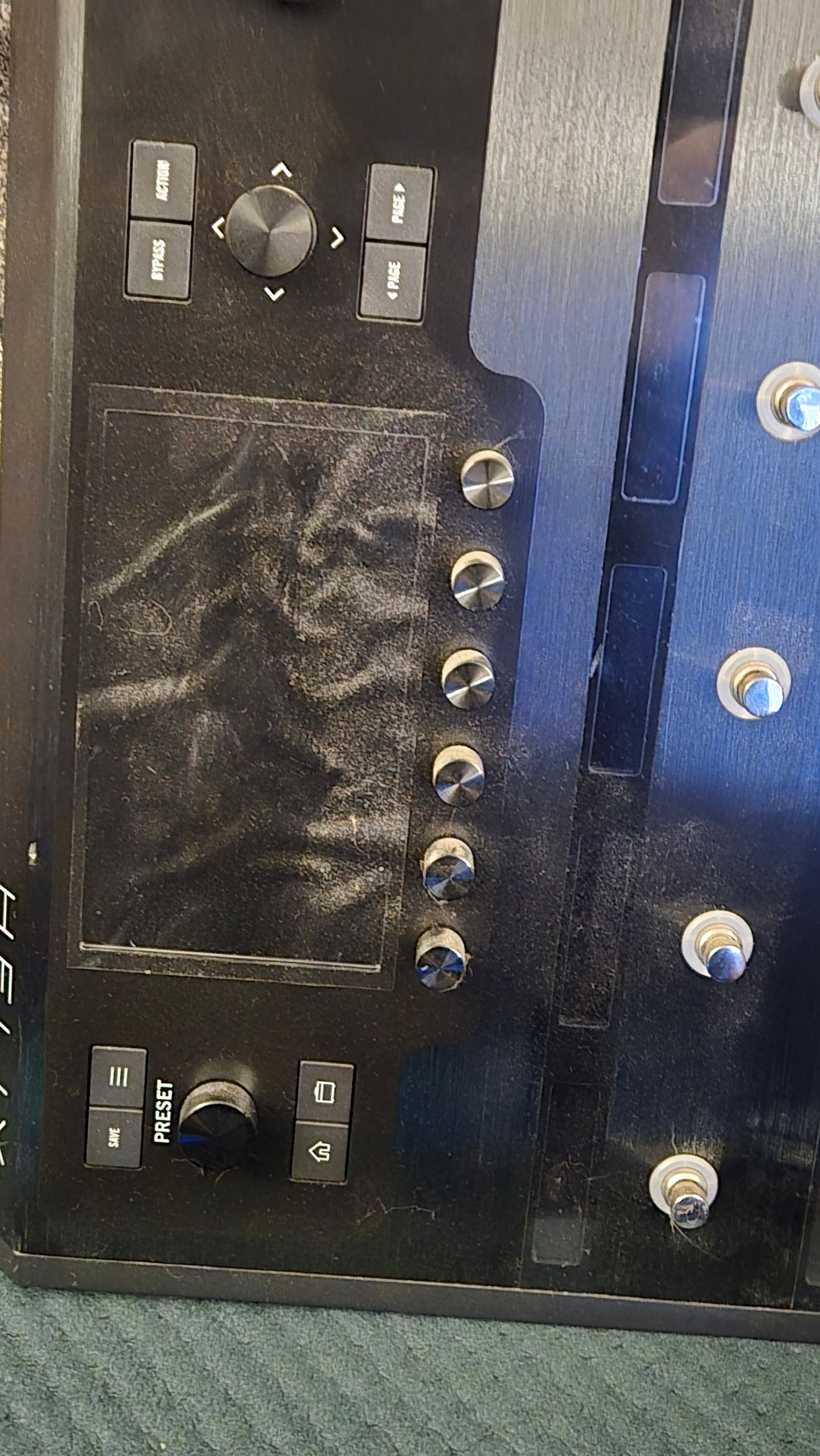 Line 6 Helix Floor – Like New / Barely Used – $800 OBO