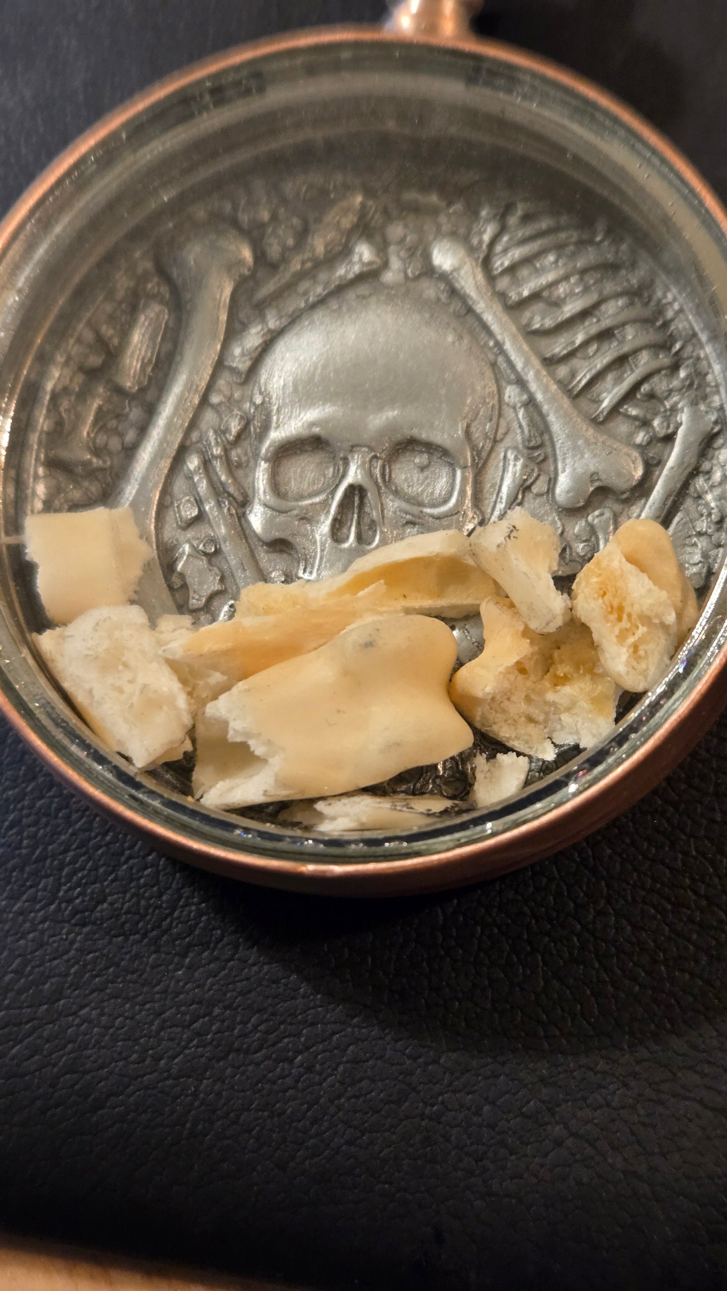 Memento Mori – Human Bone Reliquary Locket | 2.5D Skull Bas-Relief