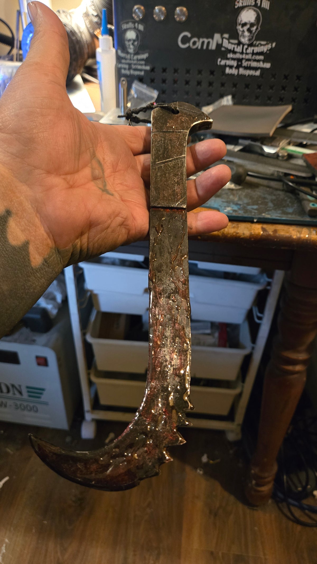 HELLRAISER INSPIRED BLOODY PINHEAD HOOKED SAW BLADE – HANDMADE HORROR DISPLAY PIECE