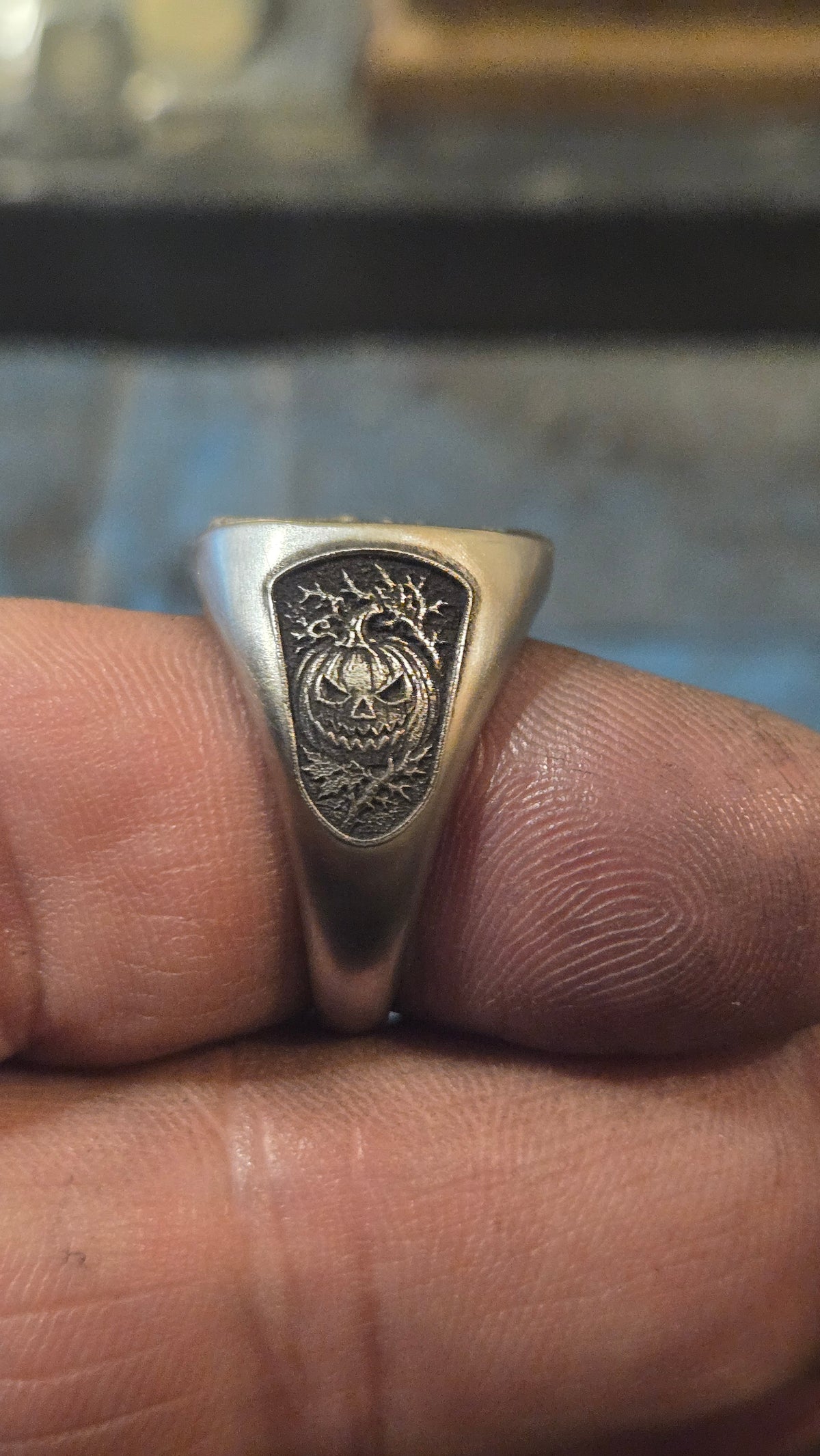 Michael Myers “The Shape” Signet Ring – Deep Engraved Horror Ring