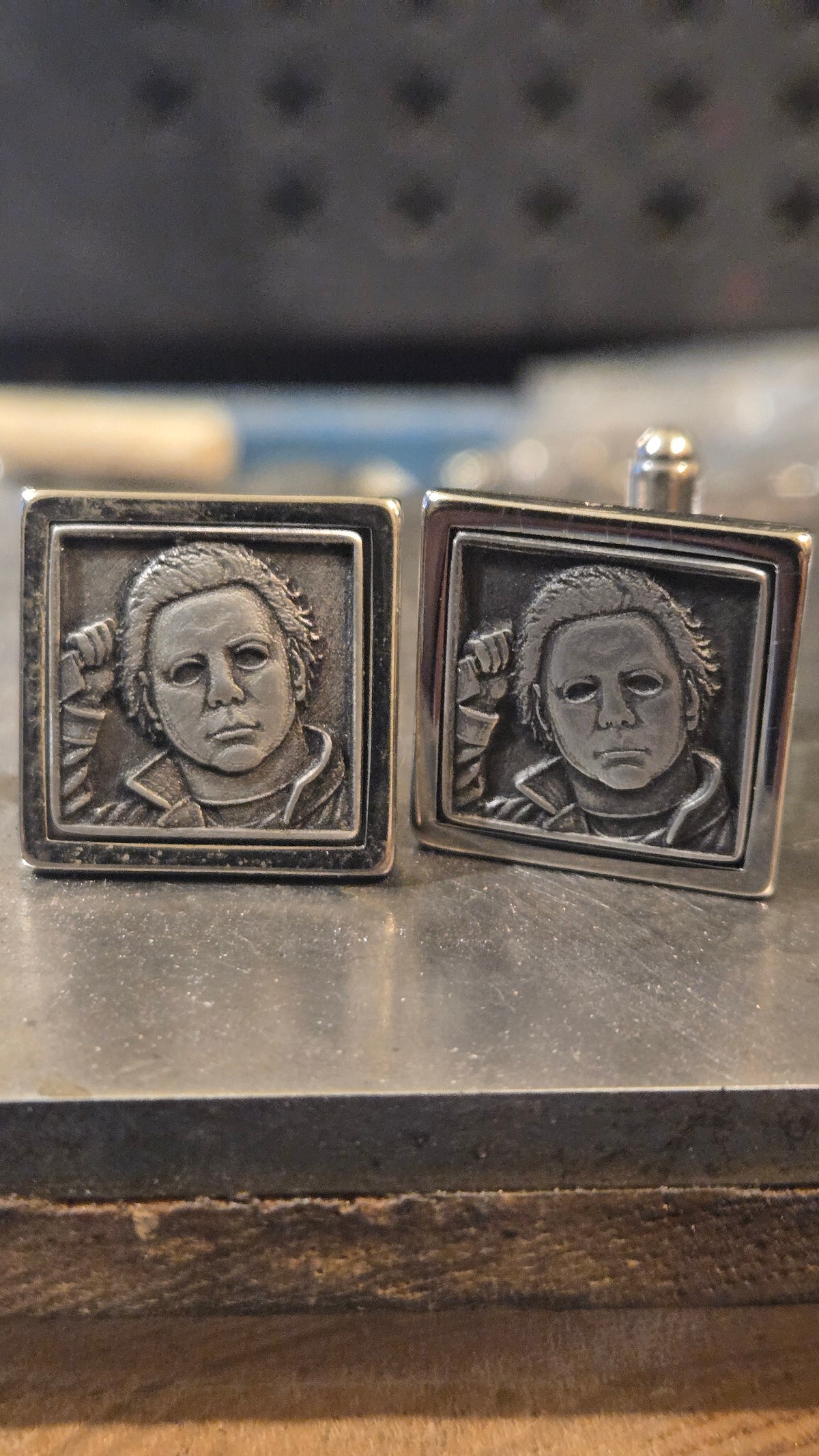 MICHAEL MYERS “THE SHAPE” CUFFLINKS