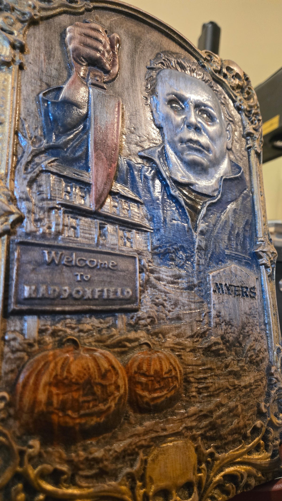 Michael Myers Hand-Painted Reclaimed Wood Wall Art With Stand