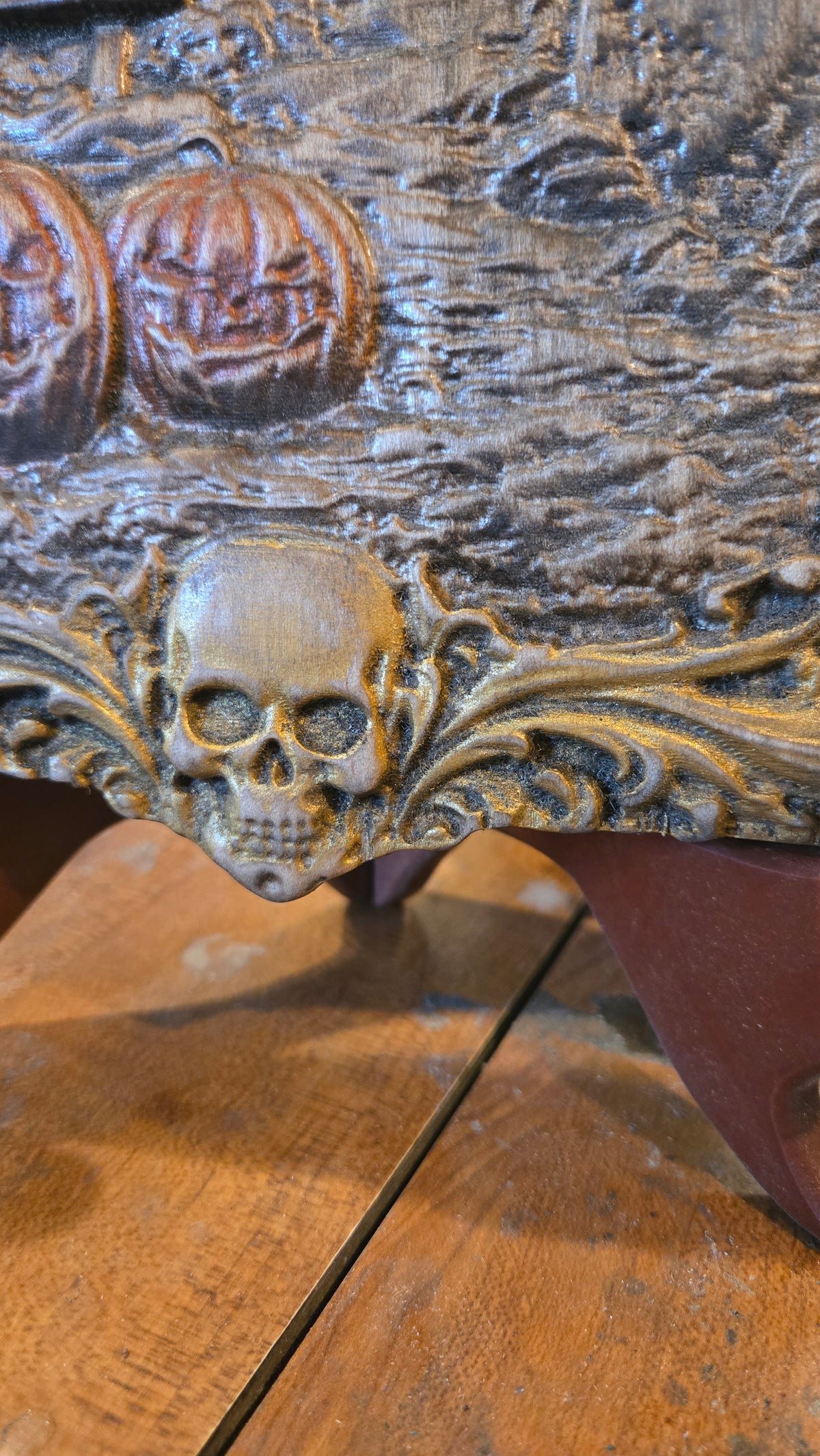 Michael Myers Hand-Painted Reclaimed Wood Wall Art With Stand